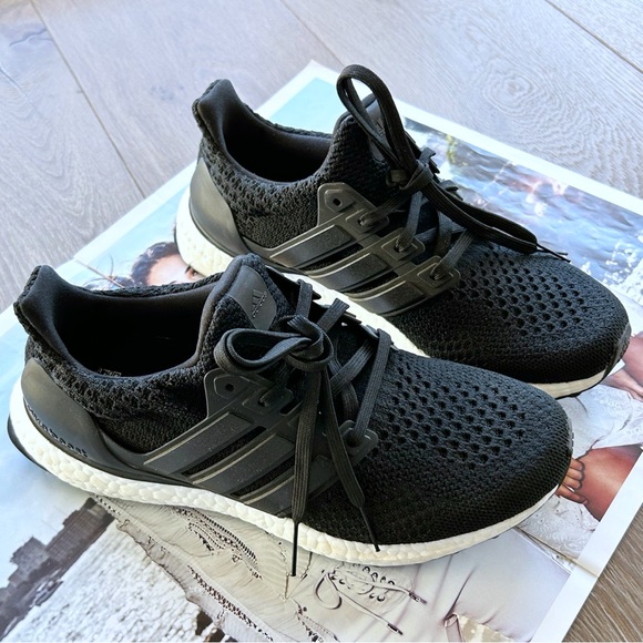COPY - Adidas Ultra Boost 1.0 Women Size 8 black - Picture 2 of 9